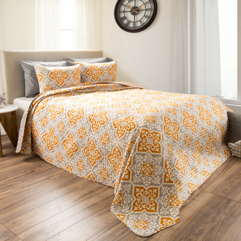 Winston Porter Heredia Reversible Quilt Set & Reviews Wayfair
